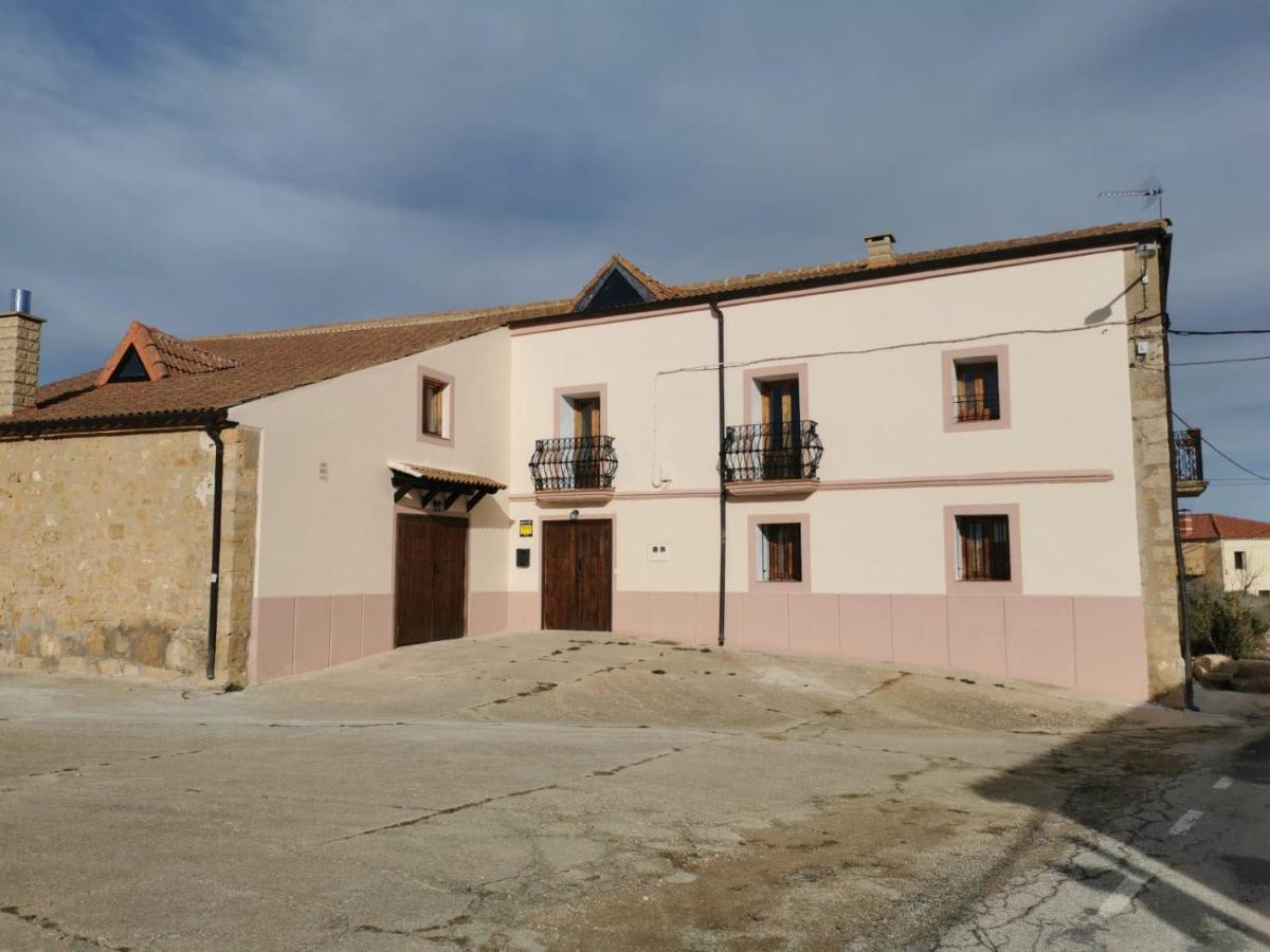 Casa Rural, Con Jacuzzi, Chimenea, Bbq, Bar Y Mucho Mas Almazan