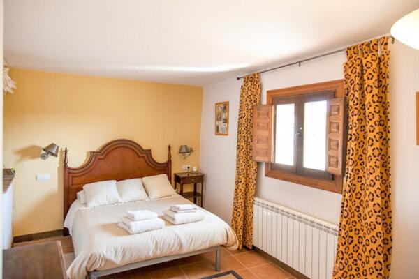 Holiday home Casa Rural, Con Jacuzzi, Chimenea, Bbq, Bar Y Mucho Mas